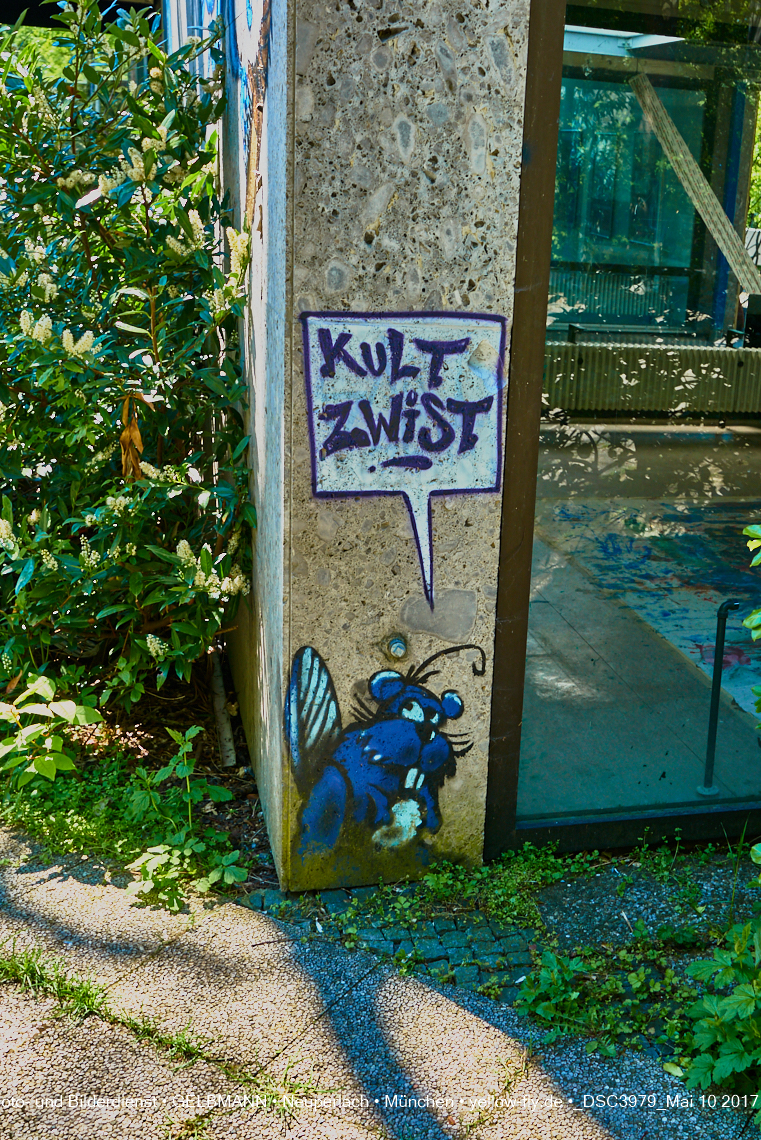 21.03.2017 - Abrissbaustelle Quiddezentrum in Neuperlach